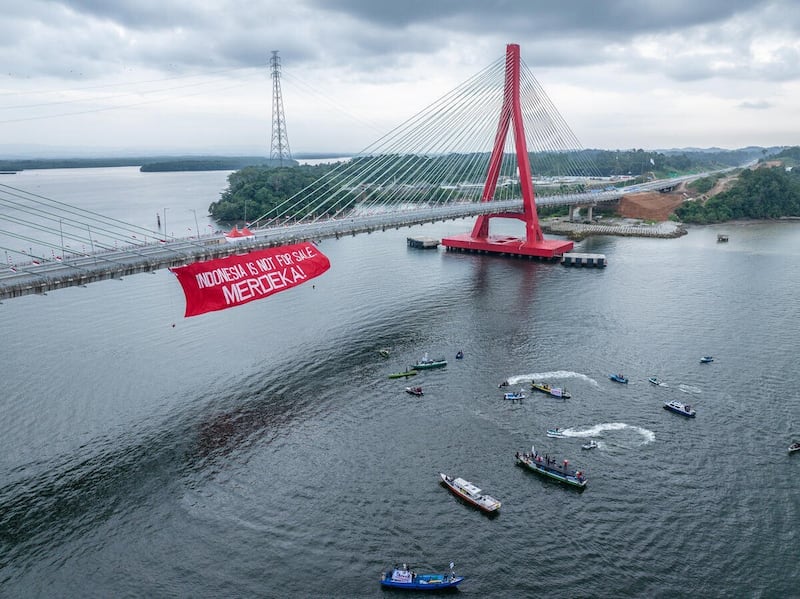 240817_ID_Greenpeace_Protest.jpg
