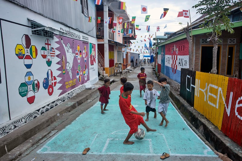 AP22324489294597-kids-playing.jpg