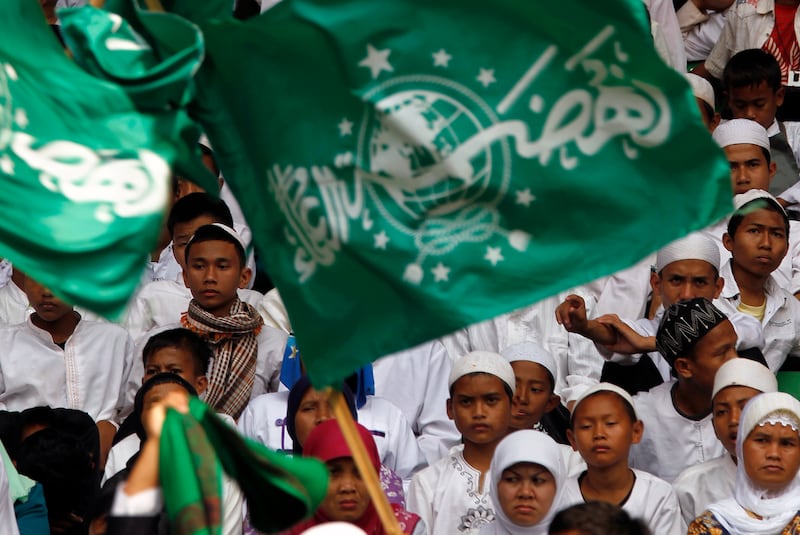 2011-07-17T120000Z_1458332400_GM1E77H1C6W01_RTRMADP_3_INDONESIA.JPG