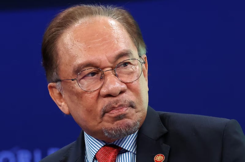 anwar-ibrahim-4.png