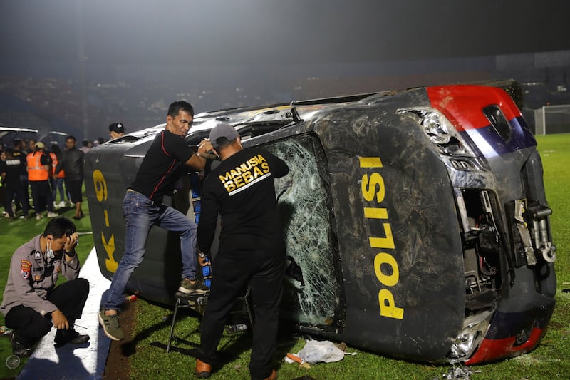 221001_ID_football_stampede_car.jpg