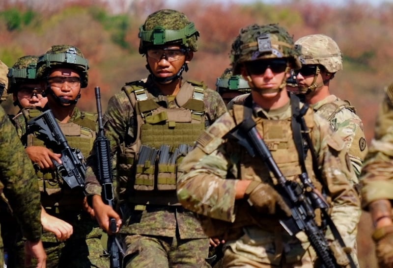 04-PH-bases-inside.jpg