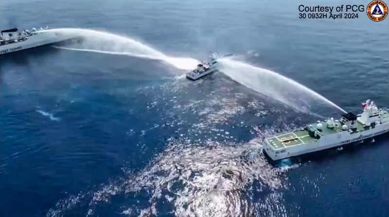 Scarborough water cannon.jpg