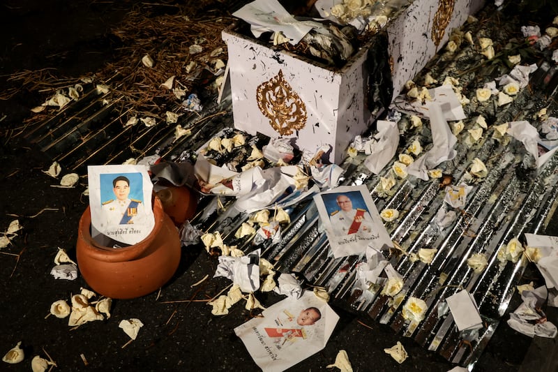 230719-TH-protesters-cremation-senators-constitutional-court3.jpg