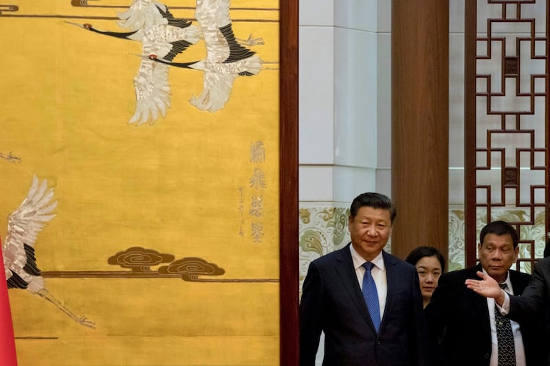 2016-10-20T120000Z_795105472_D1BEUHZYAYAA_RTRMADP_3_CHINA-PHILIPPINES(1).JPG