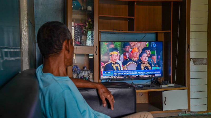 240817_Resident_watchingTV.JPG